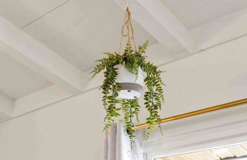 Mid Century Garden View Home Parking - Foto 28