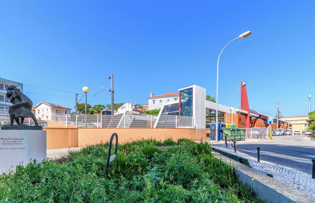 Beachside Getaway Near Paço De Arcos Train Station - Foto 19