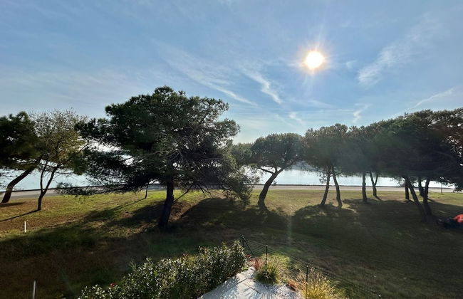 Stunning Villa With Pool and Lagoon View - Foto 35