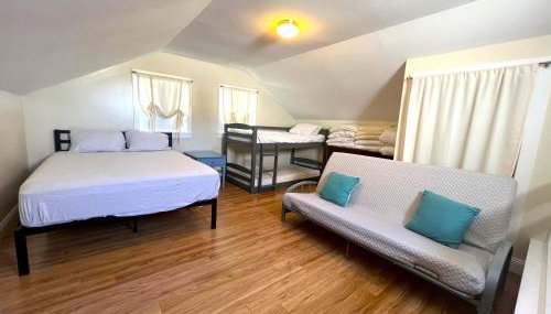 Beautiful Boathouse overlooking the Bay - Photo 5