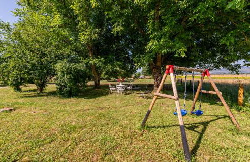 Nice Home In Udbina With House A Panoramic View - Photo 17