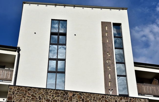 Tri sestry - Foto 34