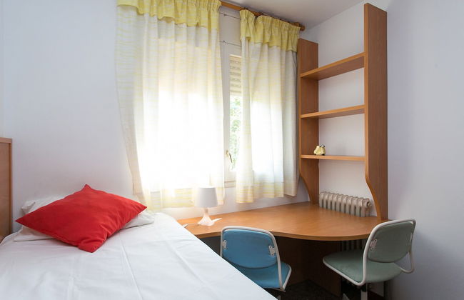 Awesome Apartment With Amazing Terrace - Photo 9