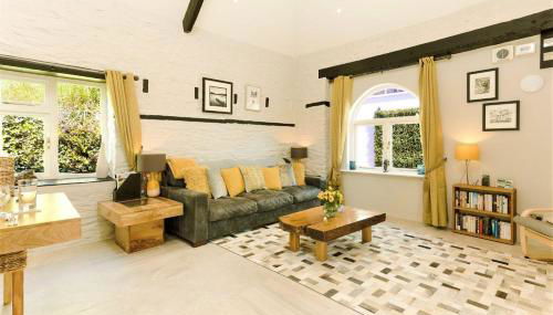 The Coach House - Photo 5