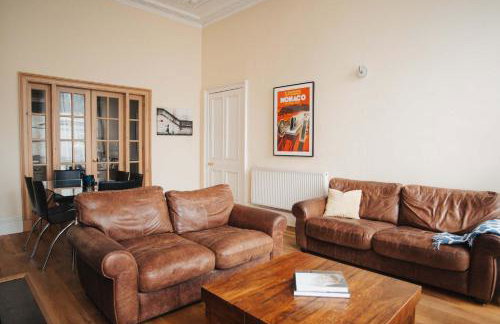 Traditional Central 2 Bedroom Apartment - Foto 3