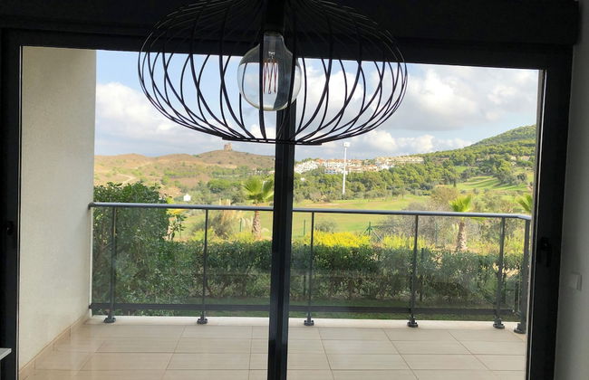 Apartment - Sleeps 4 - Parking - Garden - Pool - Foto 27