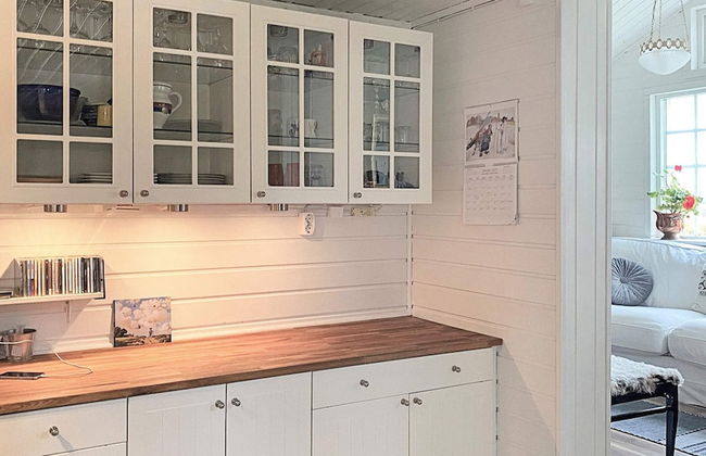 8 Person Holiday Home in Vackelsang - Photo 11