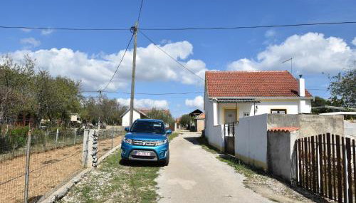 This Pleasant Holiday Home is an Ideal Starting Point to Explore Dalmatia - Foto 3