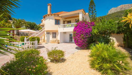 Villa Erik - PlusHolidays - Foto 3, Garden, Garden view