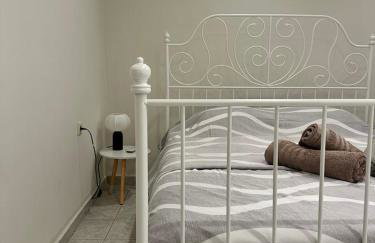 Davelis House - Photo 5