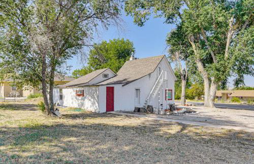 Kik-N-Bak Cottage with Beautiful Mountain View - Foto 26