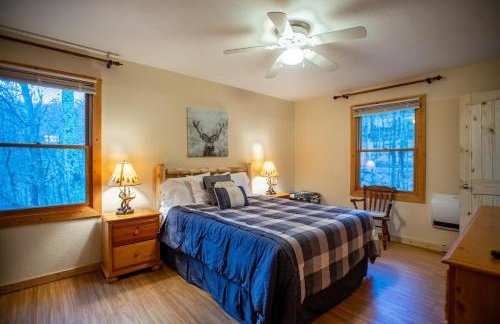 Cabin near Asheville, Hatley Pt, hot tub, views - Foto 27