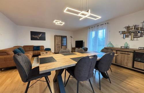 La clé des champs Maison plain pied lumineuse bien équipée, séjour spacieux, belle terrasse aménagée, garage, grand jardin clos, parking, près de Bayeux et Omaha Beach, chiens bienvenus - Foto 17