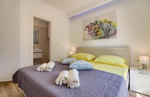 Luxury Villa with extra heated pool with hydromassage, biliard near town center and beach by WiiBuk - Foto 34