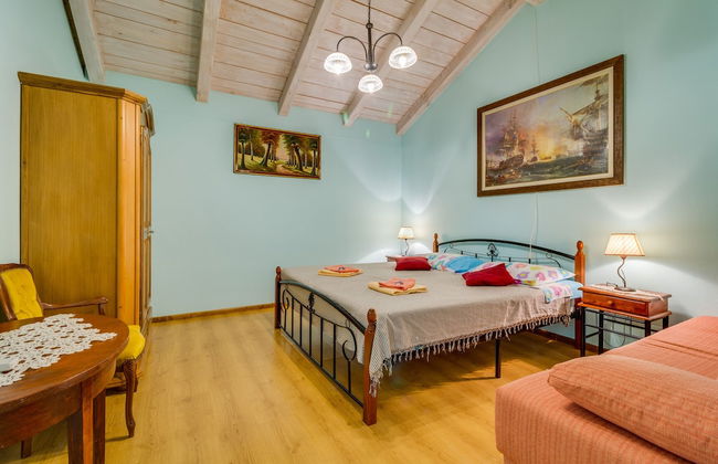 Especially charm stone house with a pool - Foto 10