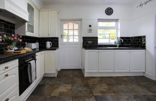 Brambly Cottage - Foto 25