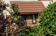 Spacious Seaside Home in Peaceful Coastal Setting - 5 Minutes Walk to the Beach - Foto 41