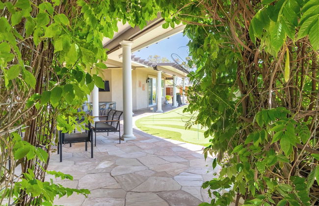 Bear Bridge by Avantstay Hilltop Haven in Temecula w/ Views, Putting Green & Hot Tub - Foto 36