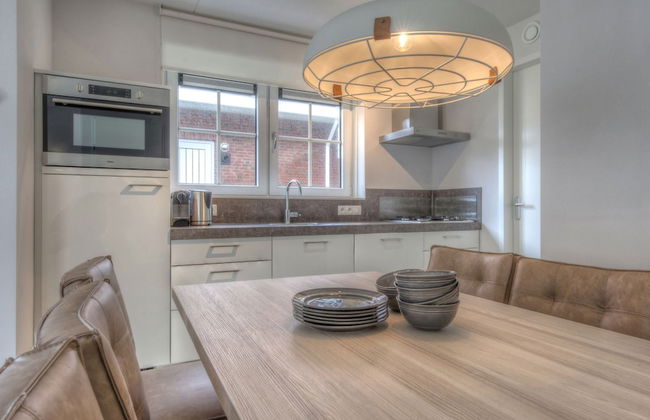 Luxurious, Stately Villa With Washing Machine, on a Holiday Park, Beach at 1 km - Photo 6