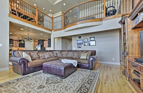 Cabin with Beach Access, Sport Court, Hot Tub and View - Foto 4