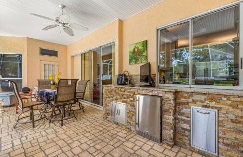 Quiet and Cozy 3 beds 3 baths in Spring Hill with heated Pool and Hot Tub - Foto 21