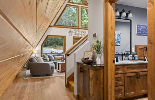 15 min to Town, Creekside, Sauna, Hot Tub, Fire Pit - Foto 15