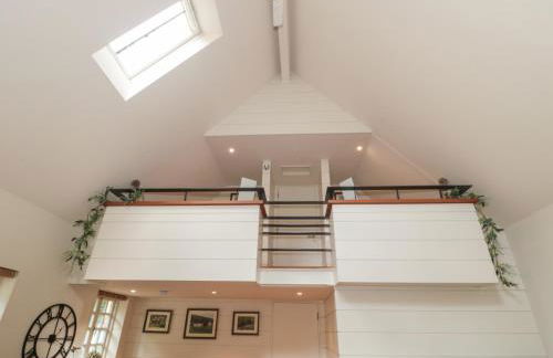 Pips Hideaway - Photo 13