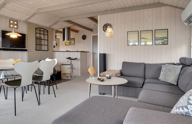 "Ebbeline" - 150m from the sea - Foto 36