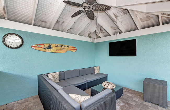 Conch Out Beach House managed by Beach Retreats - Photo 30