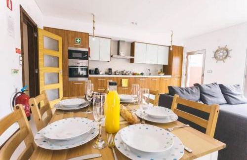 Lovely & New BEACH APARTMENT - Foto 13