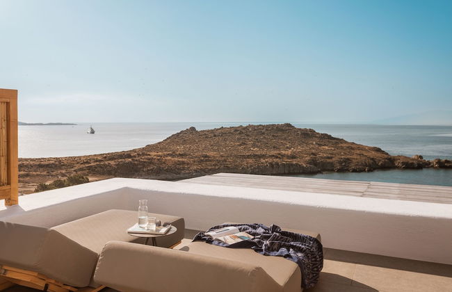 Casa Del Mar Mykonos Seaside Resort - Photo 18