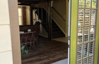 Hideaway - 3 BR Home with PRIVATE POOL on wooded lot - Foto 6