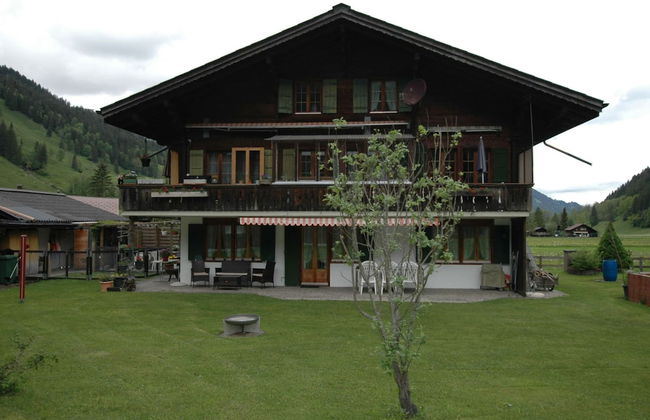 Chalet in Lenk Near Simmen Falls - Foto 17
