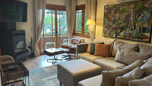 3 suites com Jacuzzi e Lareira - Duplex perto do Centro - Foto 5