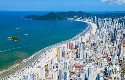 Aconchego a 450m 6 min da praia com garagem - Foto 14