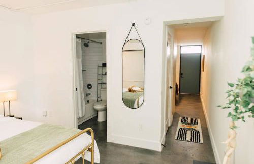 *NEW* - The Coretta: Downtown | Walkable | Rooftop - Foto 17