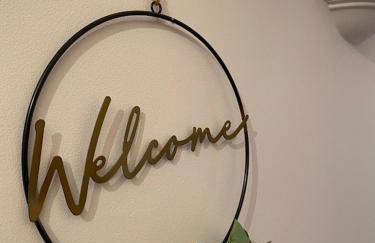 The Ramblers Rest - whole apartment - pet friendly - close to amenities and walks - Photo 2