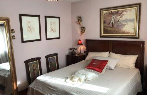 Casa en GRANADA con hermoso jardín, parking calle - Foto 14