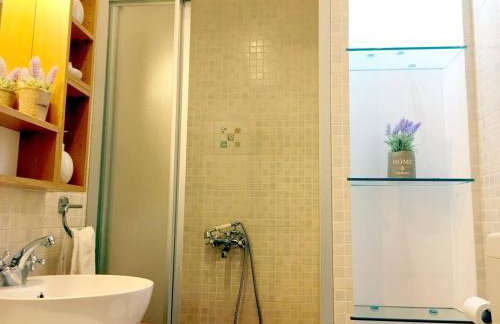 A2 Cute Vouliagmeni Apt in a Unique Spot - Foto 15
