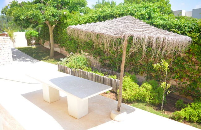 Magnificent 4 Bedroom Villa With Swimming Pool - Foto 33