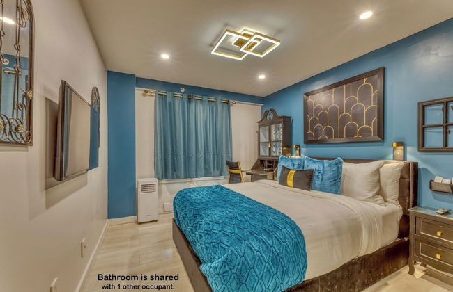 Art Deco Broadway Bedroom (with Shared Common Area) - Photo 5