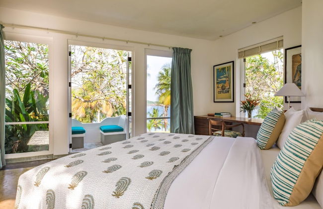 Spectacular Hilltop Beach Villa Located Next To A Surf Break - Photo 48