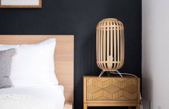 Stylish Urban Loft wFloating Stairs&Fireplace - Foto 33