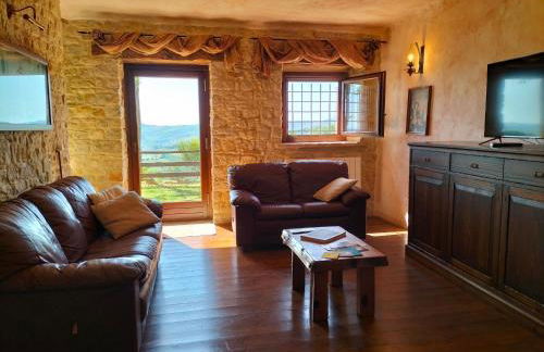 Holiday Home Charmantes Bauernhaus in Penna San Giovanni by Interhome - Foto 11