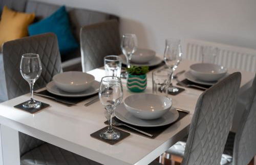 Modern Luxury 2 Bed Didcot Home with Free Parking - Foto 23