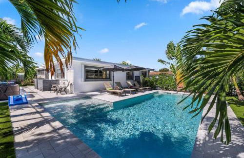 Paradise Palms House - Photo 13