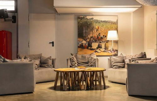 The Lisbonaire Apartments - Photo 48