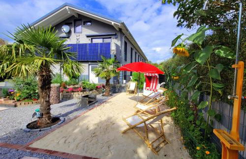 APARTMENTHAUS "AM KORNFELD" - 10 Gästewohnungen mit 1-3 Schlafzimmern, 40 Betten, Raucherbalkon, Reinigungs- & Wäscheservice, Grillgarten, Parkplatz - Foto 17