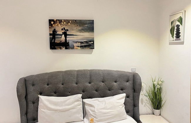 Embassy Gardens Royal Luxury Apartments - Foto 33