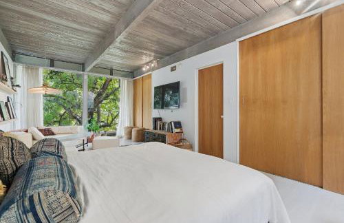 2 Level Hollywood Hills Home with First Floor Pool and Garden by Colby and Conrad - Foto 6